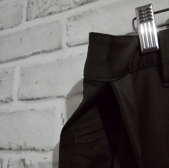 Rhone Commuter Slim Fit Jogger Olive Green size 31 - Picture 8 of 14